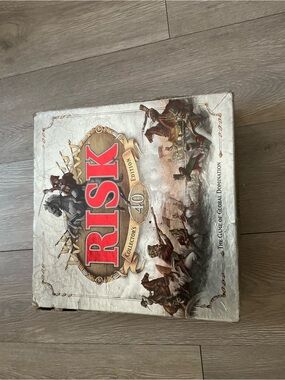 Collector's Edition Strategy Board Game - White & Red